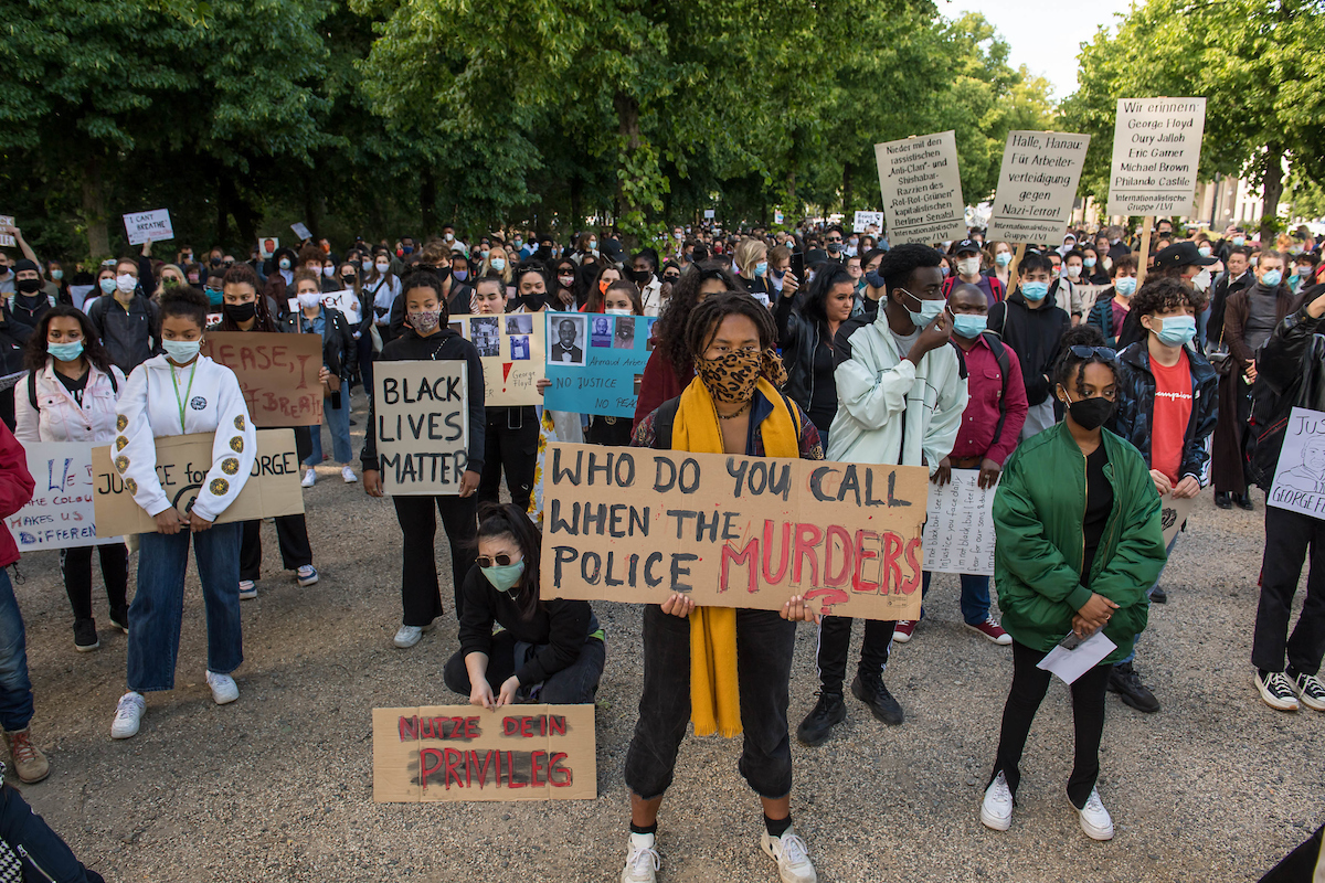 Tod In Gewahrsam Die Kampagne Death In Custody Apabiz